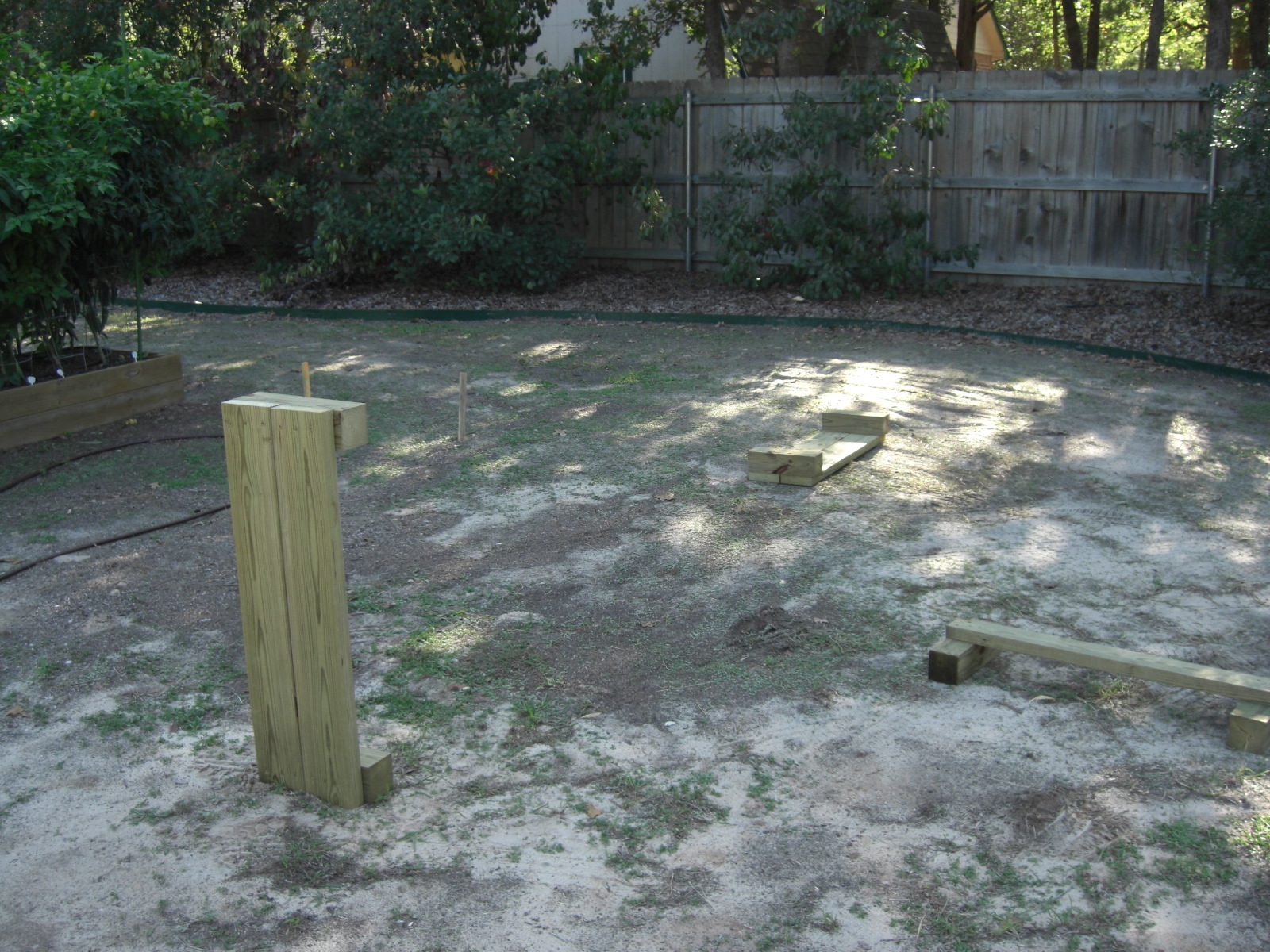 raised beds oct 09 064.jpg